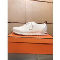 로**** 스니커즈