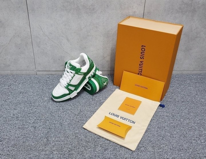 루*** LV 트레이너 그린 스니커즈