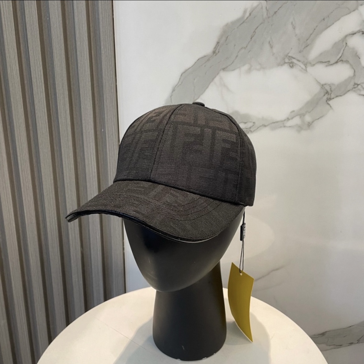 펜* 모노그램 블랙 볼캡